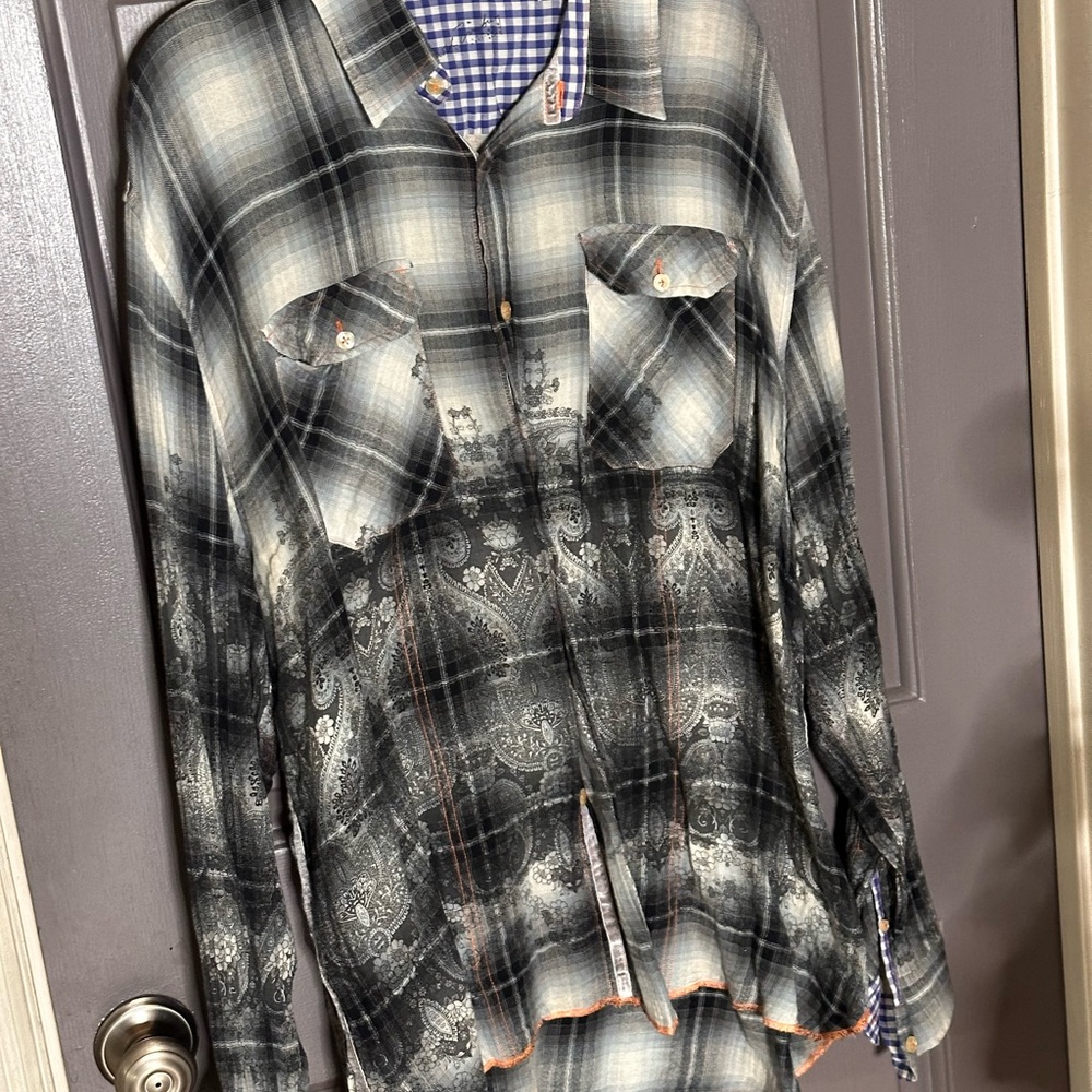 Men's Black and Gray Plaid Shirt